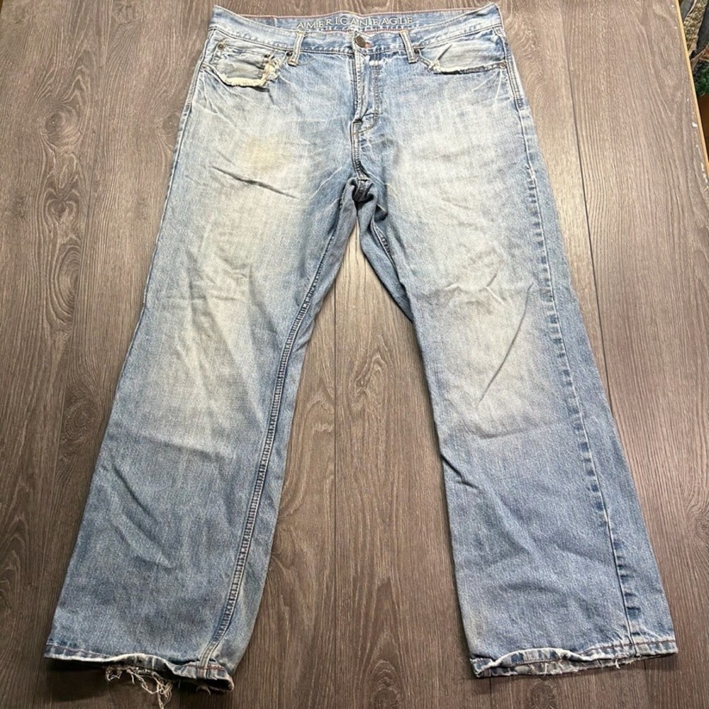 American Eagle Mens Bootcut Jeans 36x30 Light Wash Distressed Cotton Denim